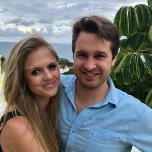 Meet your Posher, Laurel